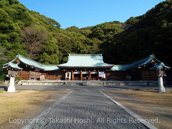 静岡県護国神社の拝殿