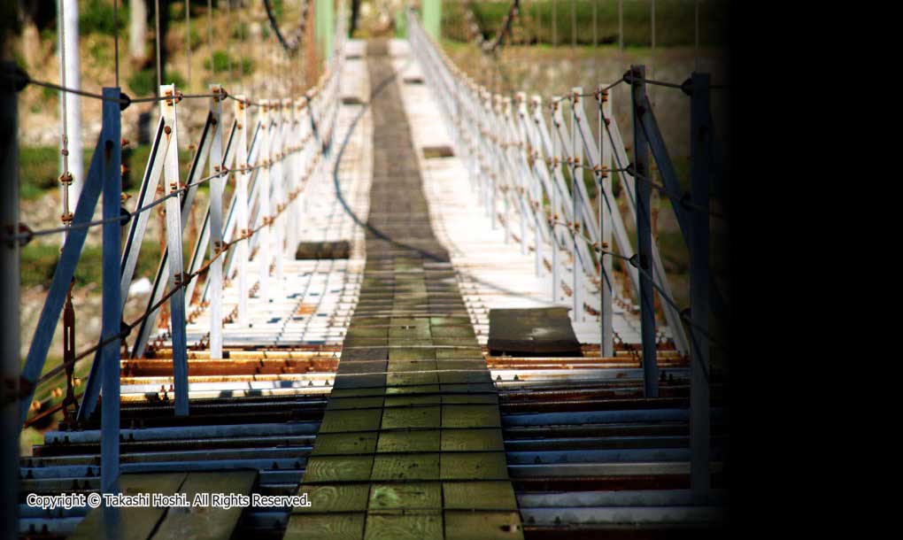 渡の吊橋