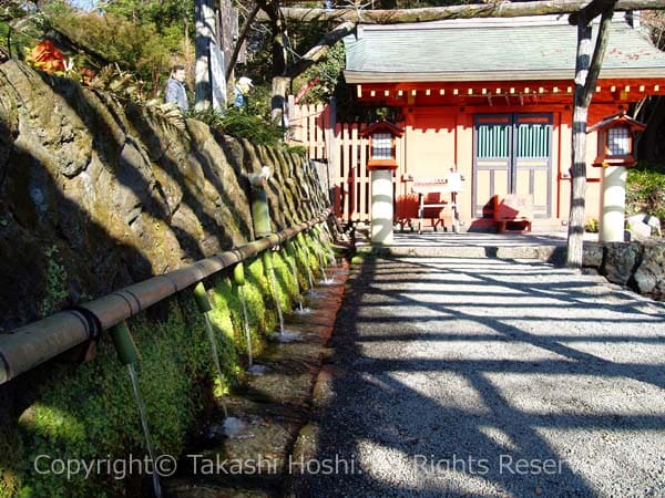 水屋神社