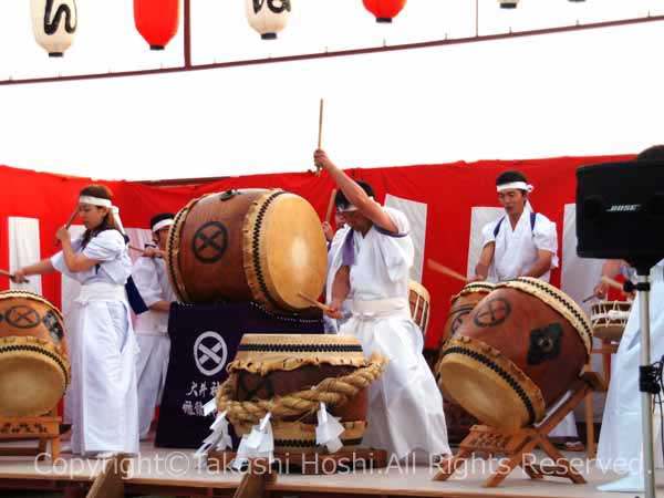 蓬萊橋ぼんぼり祭りの和太鼓の演奏