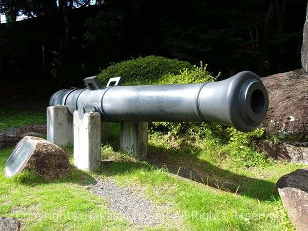 鋳鉄製24ポンドカノン砲