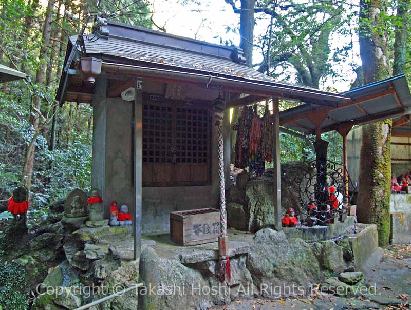 太郎坊権現･次郎坊権現