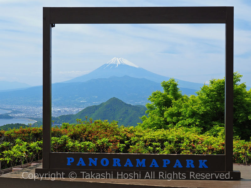 富士山の撮影スポット「PANORAMAPARK額縁」