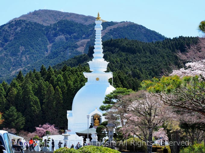 御殿場の仏舎利塔