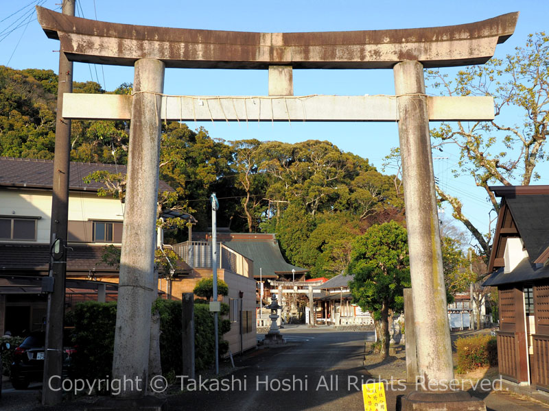 飽波神社の一の鳥居