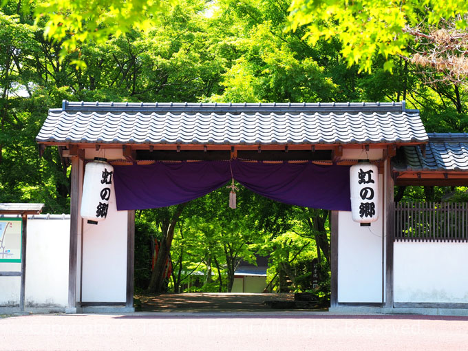 修善寺虹の郷 菖蒲門