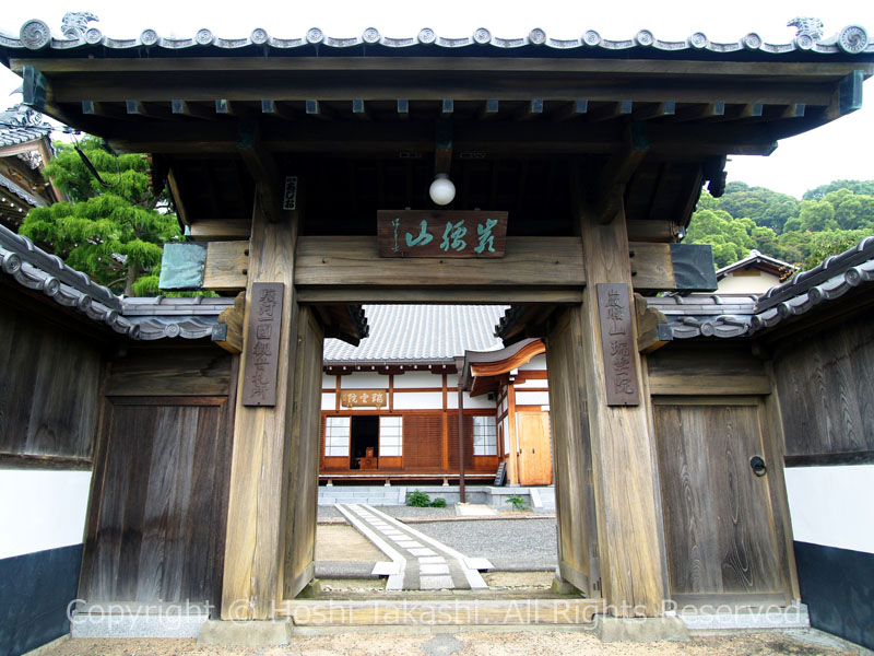 瑞雲院 山門