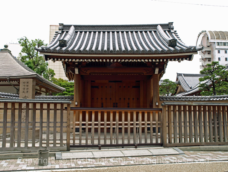 宝泰寺 山門