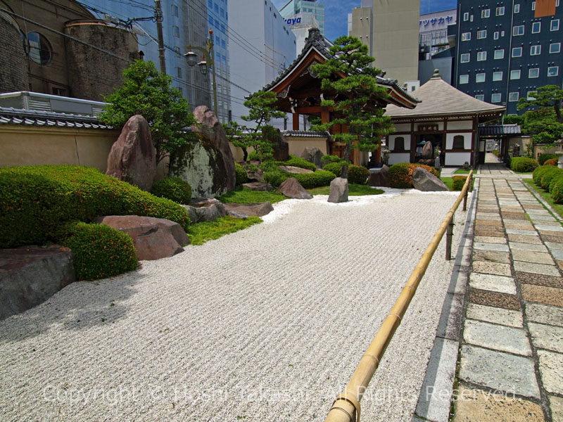 宝泰寺の石庭