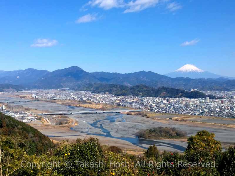 円山花木園からの安倍川