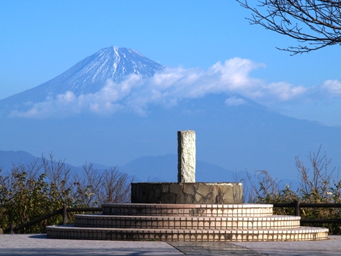 吟望台からの富士山
