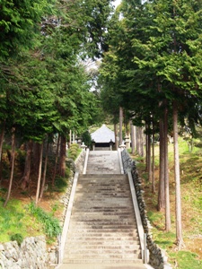 実相寺の石段