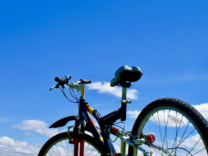 自転車・E-bikeでサイクリング