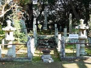 北条時政の墓