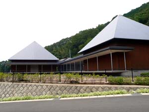 かんなみ仏の里美術館