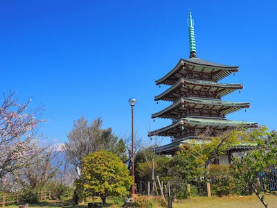 香貫山