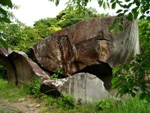 八畳石公園