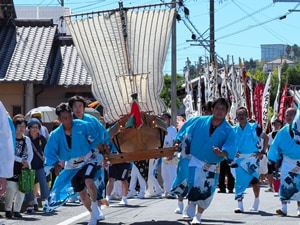 飯津佐和乃神社の御船行事