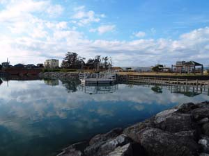 湯日川親水公園